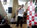 SHINGO☆西成 通天閣パフォーマンス