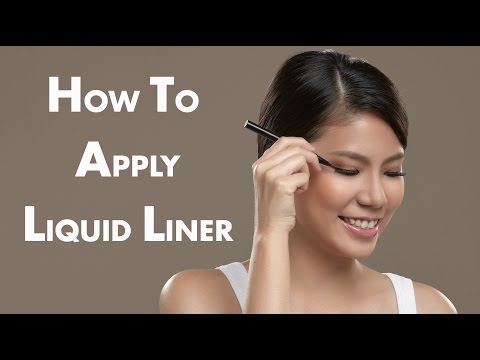 how to apply eyeliner on the top lid