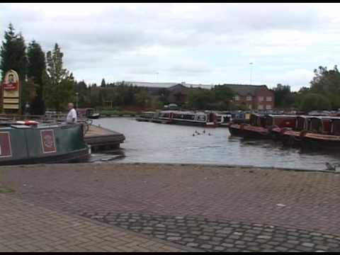 Trent & Mersey Canal - Festival Park ...