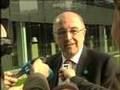 Almunia, Bajuk discuss international credit crisis