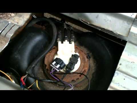 GMC / SILVERADO pickup quick fuel pump fix.