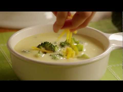 How to Make Excellent Broccoli Cheese Soup