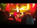 cindy sander en live � la super m�ga nocturne du parc walygator � maizi�res l�s metz, le 27 ao�t 2011 en compagnie de ses danseurs jessie et giovanni 