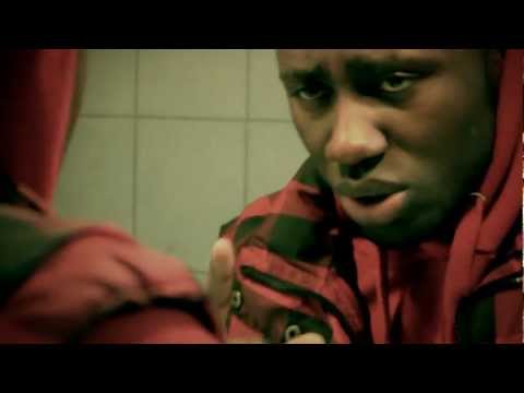 Young Loyd Wallace - T'étais mon premier love (Clip Officiel HD)