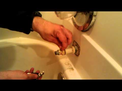 how to remove tub spout
