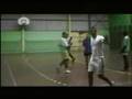 施丹踢室內足球Zidane plays indoor