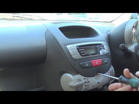 Radio Removal Peugeot 107 (2005-Present) | JustAudioTips