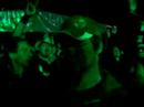 Mike schl�ft am Nova Rock