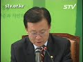국방부 불온서적 명단, 시대착오적인 발상원혜영 원내대표는 국감을 마감하는 시점에서, 험난한 길을 걸어왔다는 소감을 밝히고 정부의 자료제출 거부는 도를 넘어섰고, 증인 채택을 방해한 여당의 위력은 같은 의원으로서 보기 민망했다면서, 국감에 대한 조직적 방해 책동, 오만과 거짓으로 일관된 정부 태도에도 불구하고 민주당 의원은 단합된 힘으로 체계적인 역할 분담을 통해 성과 거뒀다고 말했다.특히, 예리한 분석과 대안으로 실체적 진실을 밝히는데 앞장선 초선의원들께 경의 표한다면서 의원들의 이름을 거론하면서 노고를 아끼지 않았다.국방부가 불온 서적 명단을 발표면서 헌법소원 낸 군법무관을 조사하겠다고 방침에 대해, 국방부의 시계는 80년대가 아니라 50년대로 돌아가는 것 같다고 말하고, 장하진 교수의 나쁜 사마리아인의 핵심은 은 오늘날 세계적인 경제 파탄상황을 불러일으킨 신자유주의 정책에 대한 정확한 분석과 비판과 대안제시였다면서, 이 정권의 국방부 장관과 간부들은 자본주의를 비판한 것이 아니라 자본주의의 올바른 발전을 위해 현재 만연된 신자유주의를 지적한 책을 보안 사고로 분류한다면, 세계적인 나라망신이라고 밝혔다.【임창용 news@stv.or.kr】