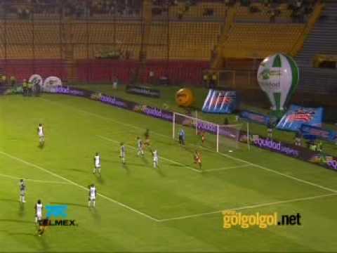 Renzo Sheput anotó un golazo en las semifinales del torneo colombiano