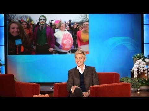 illinois - Ellen sent a tweet, and the people of Illinois got it! Check out all of the amazing people and costumes that showed up to be live on the show!