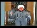مملكة سوريا العلويه تحكم بالطائفه العلويه كافره بحكم كل علماء المسلمين وهى تحكم بلاد الشام ذات الاغلبيه السنيه وتعيس فى الارض فساد وتركت الباب لكل منافق وجاهل وعميل يفسد على الناس دينهم , وهذا المفتى السورى نموذج لرجل يتملق اسياده العلويين والسوريين يصفوه بالمنافق ولايثقوا فيه ولكنهم   فرطوا واستسلموا وباعوا كثيرا منهم دينهم بفتات الدنيا فمنهم قسم يوالى ويساند العلويين وقسم يهمه مصلحته الخاصه وقسم خائف من ظله وقسم تجده فى شوارع اخن ولندن وهم مغلوب على أمرهم واغلبهم منهزمون داخليا وتركوا البلاد لاعداء الله والدين فاذاقهم الله الهوان ولن يستطيعوا استعادة بلادهم الابجهد والقتال والجهاد ضد الاقليه الغاشمه التى سرقت بلادهم