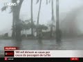 Sete pessoas morreram. Os ventos chegaram a 140 km/h. As aulas foram suspensas ea bolsa de valores foi fechada. Vários voos domésticos foram cancelados.