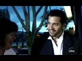 David Blaine reaches through glass David Blaine reaches through glass