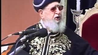 מרן הרב עובדיה יוסף שיעור מוצאי שבת פרשת ויקהל פקודי תשעב