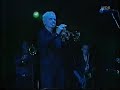 Bekijk muziek clip van Chumbawamba met I Want More