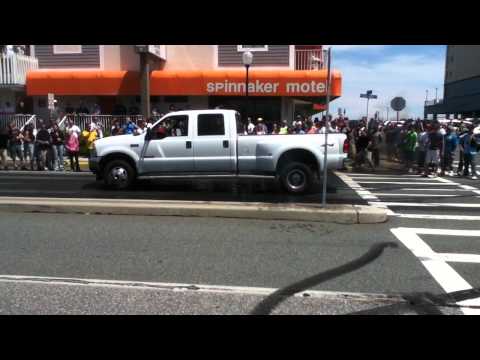 18th Street Burnout Fest! Cruisin Ocean City 2012