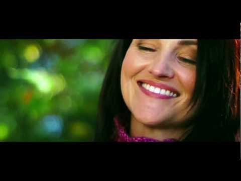 Helene Bester – Iemand om vas te hou