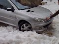 206 Quiksilver dans la neige du sud