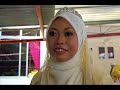 majlis tunang emi izhanizam dan siti nordiana
