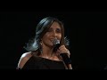 Porque Siempre hay Tiempo - Cecilia Echenique