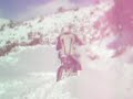 moto apollo orion AGB 30f subiendo con nieve virgen.MOV