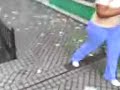rompiendole las bolas al pelado rompiendole las bolas al pelado