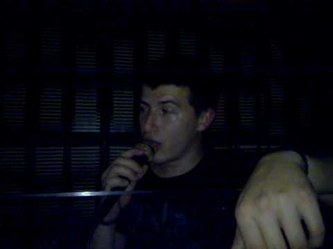 vasilakis - Geia sou re Vasilaki.....paaaaaame.....goustarw sou lew....k leei.......kaaaaaaaaapws etsi... ;)