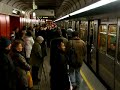 U-Bahn Vienna: U1 Schwedenplatz - rush-hour anormal headway U-Bahn Vienna: U1 Schwedenplatz - rush-hour anormal headway