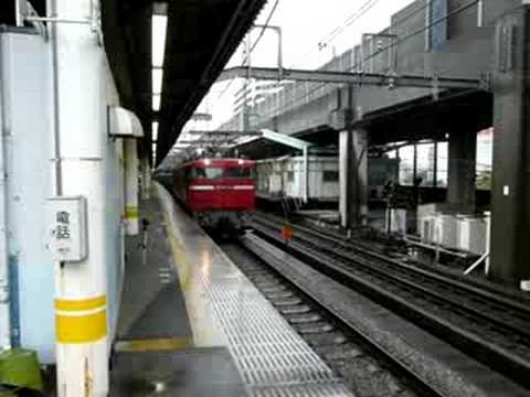 EF81 84[田]牽引の貨物列車（5781レ）　赤羽