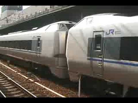 JR大阪駅　サンダーバード発車シーン