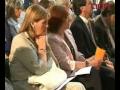 Barcelona (ACN).- El candidat de CiU a les eleccions europees, Ramon Tremosa, ha decidit canviar les aules per l'eurocambra. El secretari general de CDC, Artur Mas, va trobar en Tremosa el perfil d'economista que buscava per encapçalar la llista a les eleccions europees en un context de crisi econòmica. Però també va trobar algú amb qui fer visible el seu projecte de Casa Gran del Catalanisme. De perfil sobiranista, Tremosa és independent, tot i que va militar durant 17 anys a Convergència ...