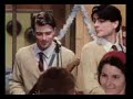 Weezer - Buddy Holly (Music Video) Weezer - Buddy Holly (Music Video)