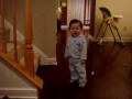 videos de Landon climbing up stairs