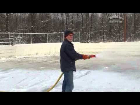 how to properly flood an outdoor rink