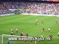 Penalty Perez tegen kakkerlakken Penalty Perez tegen kakkerlakken
