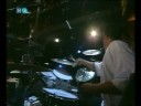 21 jazzfestival hamburg.
joe zawinul, keyboards, gesang
amit chatterjee, guitarre, gesang
richard bona, bab, gesang
mokhtar samba, schlagzeug
abdou mboup, perkussion
