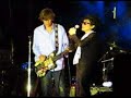Yoko Ono and Thurston Moore perform Mulberry. Yoko Ono and Thurston Moore perform Mulberry.