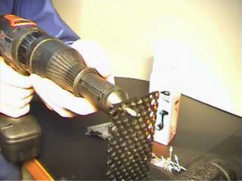 Remachadora neumática para tuercas remachables Rivkle® P2005 