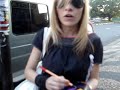 Mel Ravasio - Lipstick autografando minha revista