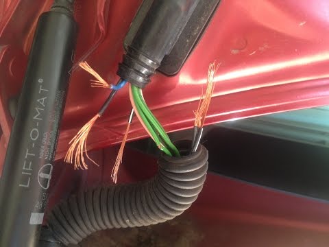 Saab electrical wiring fix in trunk