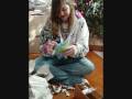 videos de 3rd VLOG! (kinda) Teressa opening her xmas gift!!! :P