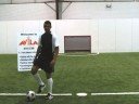 C�mo jugar f�tbol (soccer) : Jugada de la tijera