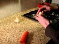 (uploaded by lavender84)&nbsp;Great garlic Peeler