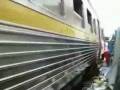 Mercado y tren en Bangkok