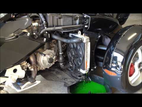 how to change battery on can am spyder