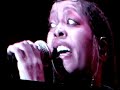Erykah Badu - Soldier - Live@Open'er Festival