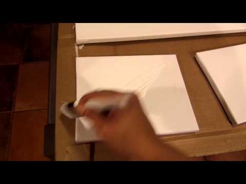 aplicar gesso - En este tutorial aprenderas a aplicar gesso a un canvas o lienzo. El proposito principal de una aplicación de gesso o imprimación es aumentar la vida de una ...