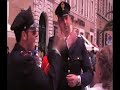 HELPFUL POLICE IN BUSY ROMA HELPFUL POLICE IN BUSY ROMA