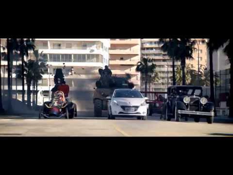 Peugeot 208 vs. Los Autos Locos